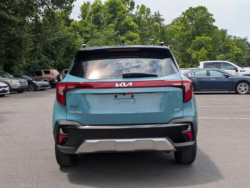 2025 Kia Seltos S