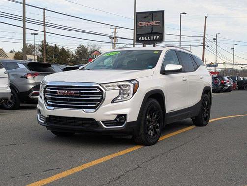 2022 GMC Terrain SLT