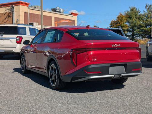 2025 Kia K4 EX