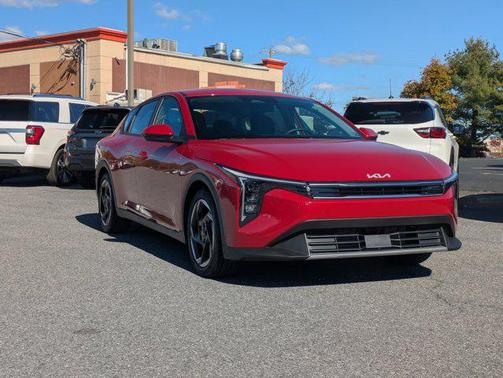 2025 Kia K4 EX