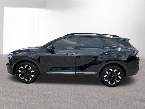 Ebony Black 2023 Kia Sportage X-Line