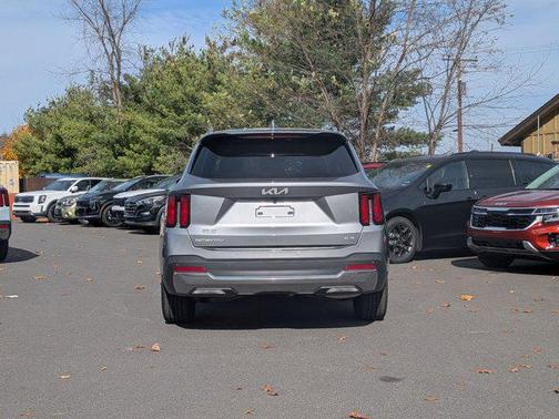 2026 Kia Sorento Hybrid EX