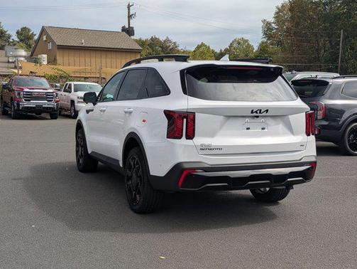 2026 Kia Sorento SX