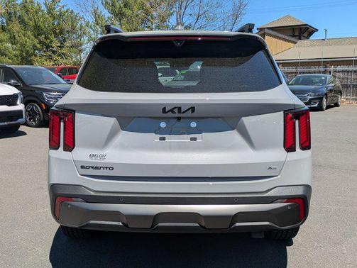 2025 Kia Sorento SX