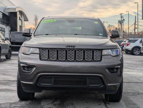 2021 Jeep Grand Cherokee Laredo