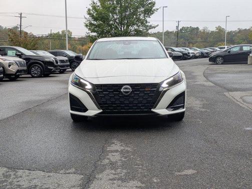 2025 Nissan Altima SR AWD