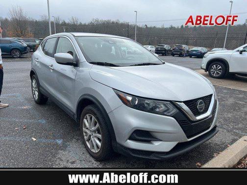 2022 Nissan Rogue Sport S