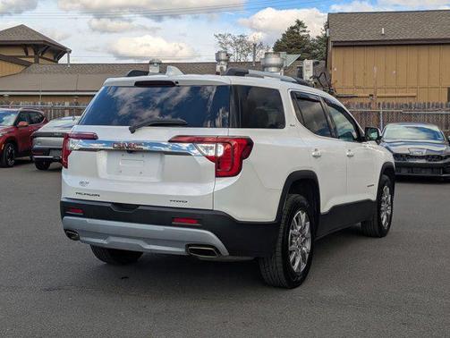 2021 GMC Acadia AWD SLT