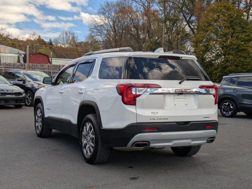 2021 GMC Acadia AWD SLT