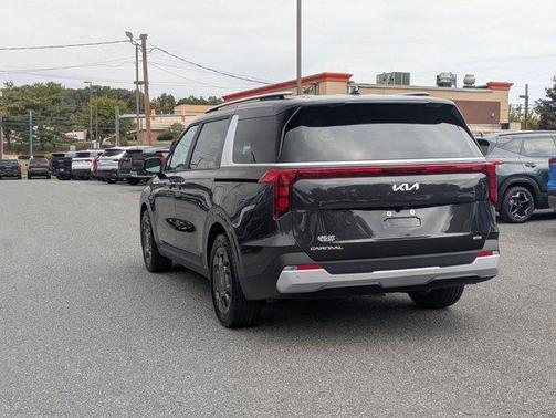 2026 Kia Carnival Hybrid EX