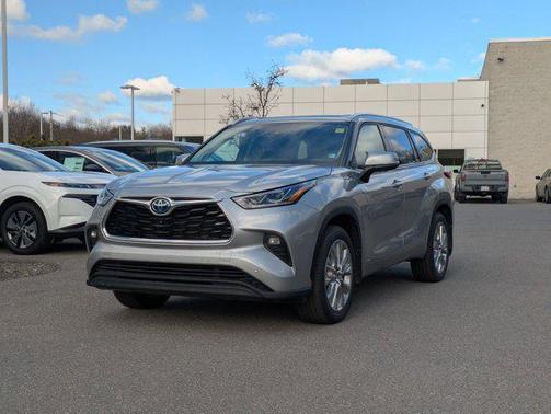 2023 Toyota Highlander Hybrid Limited