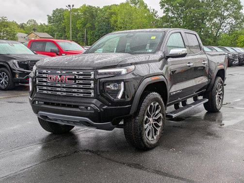 2025 GMC Canyon Denali
