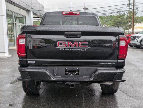 2025 GMC Canyon Denali