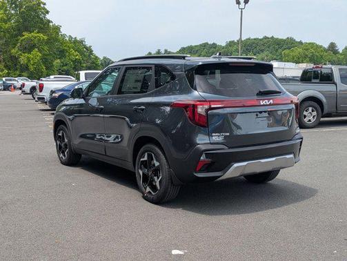 2025 Kia Seltos S