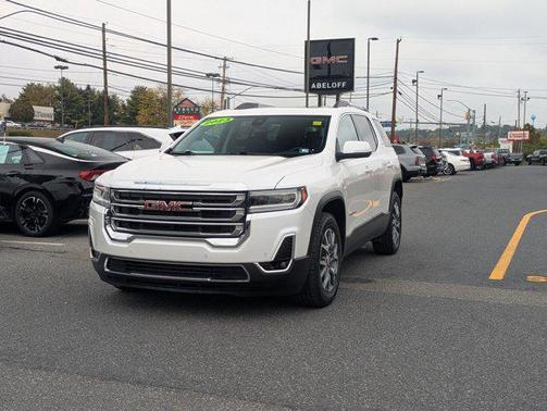 2023 GMC Acadia AWD SLT