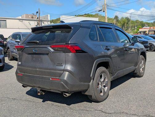 2023 Toyota RAV4 Hybrid XLE