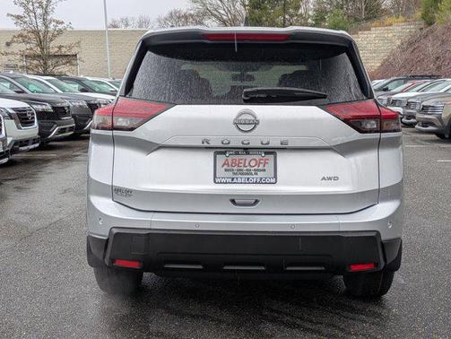 2025 Nissan Rogue S