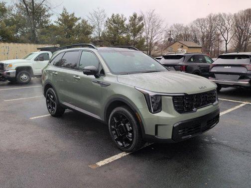 Jungle Green 2026 Kia Sorento SX