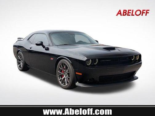 2016 Dodge Challenger SRT 392