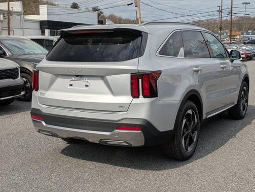 2025 Kia Sorento Hybrid EX