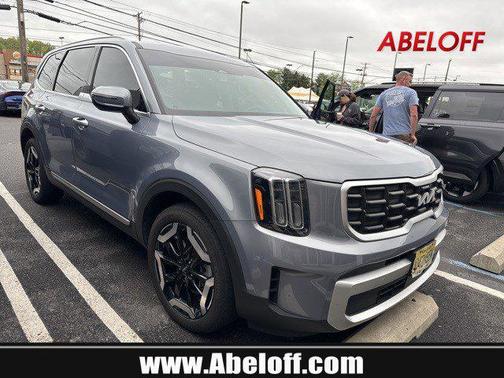 2023 Kia Telluride S
