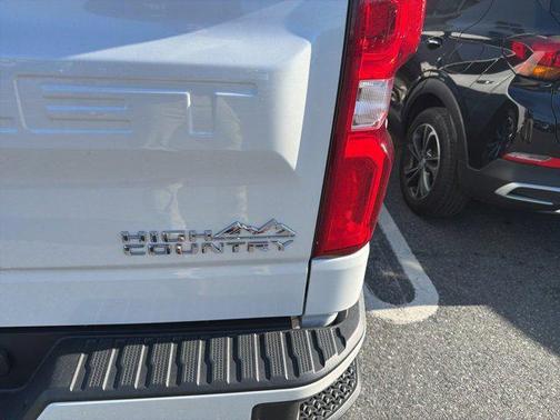 2022 Chevrolet Silverado 1500 High Country