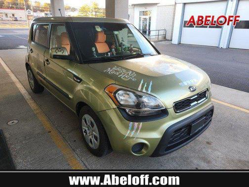 2013 Kia Soul Base