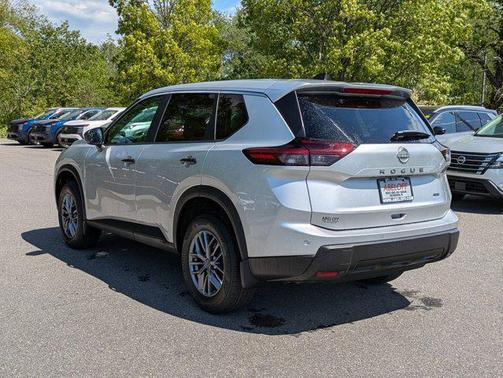 2025 Nissan Rogue S