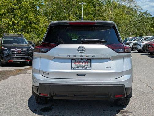 2025 Nissan Rogue S