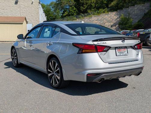2021 Nissan Altima SR Intelligent AWD