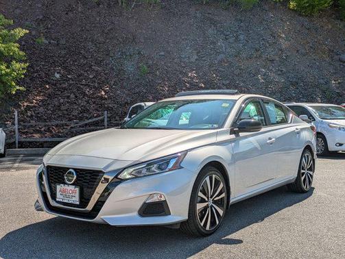 2021 Nissan Altima SR Intelligent AWD