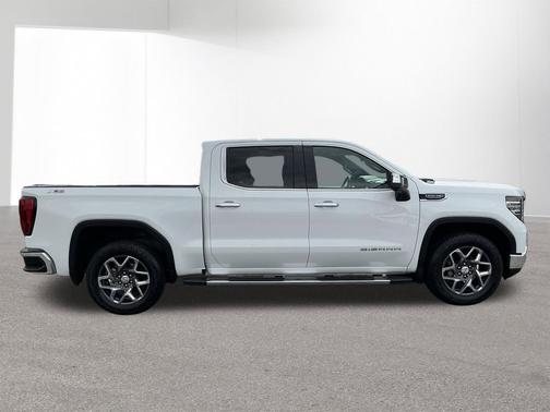 Summit White 2024 GMC Sierra 1500 SLT