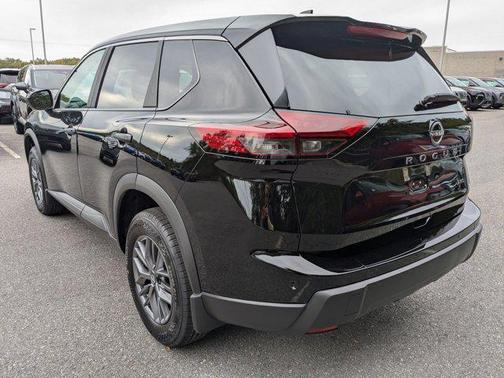 2025 Nissan Rogue S