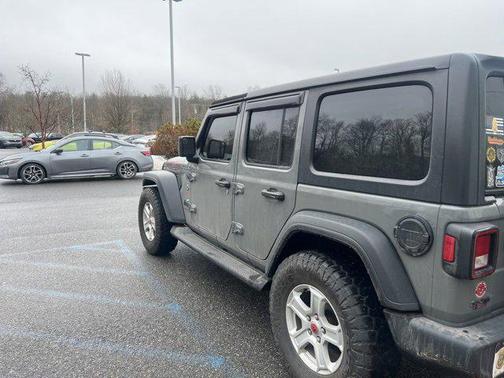 2022 Jeep Wrangler Unlimited Sport