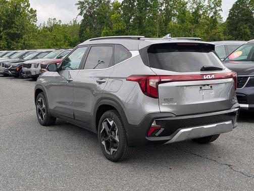 2025 Kia Seltos EX