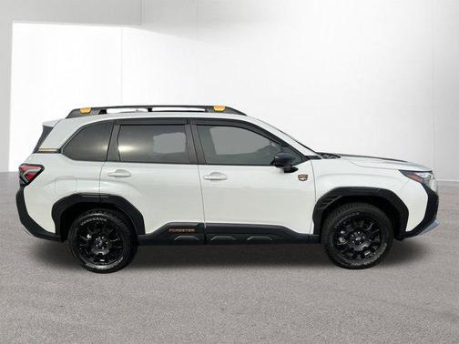 Crystal White Pearl 2026 Subaru Forester Wilderness