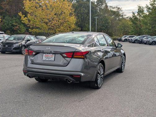 2025 Nissan Altima SV AWD