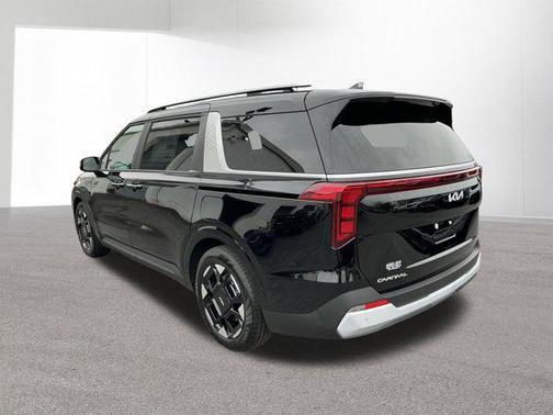 Aurora Black Pearl 2026 Kia Carnival EX