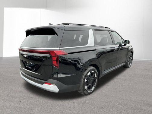 Aurora Black Pearl 2026 Kia Carnival EX