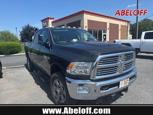2017 RAM 2500 Big Horn Crew Cab 4x4 6'4' Box