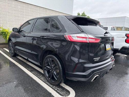 2020 Ford Edge ST