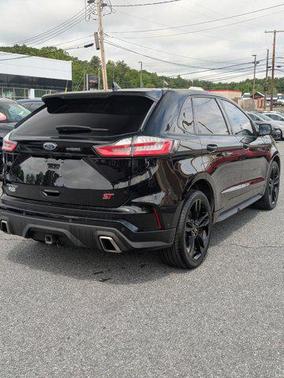2020 Ford Edge ST