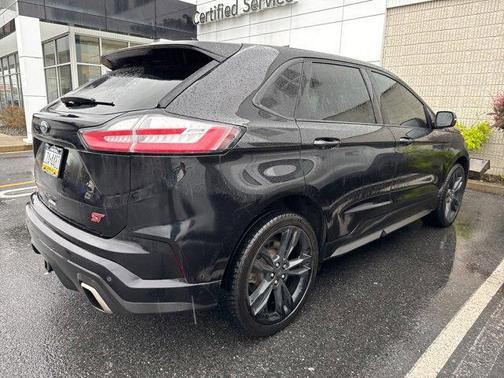 2020 Ford Edge ST