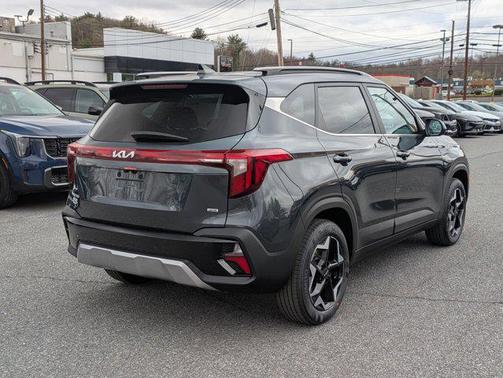 2025 Kia Seltos EX