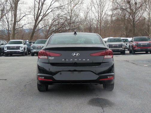 2020 Hyundai ELANTRA Value Edition