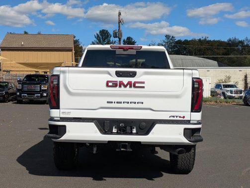 2026 GMC Sierra 2500 AT4