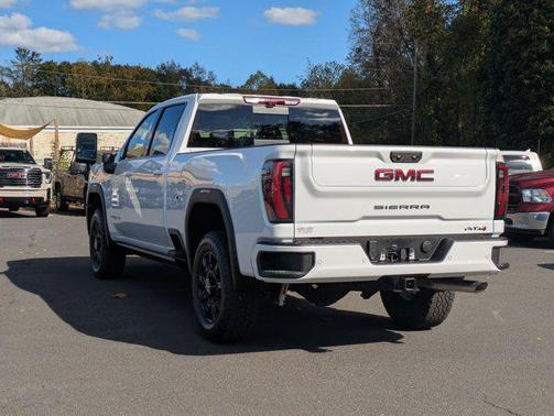 2026 GMC Sierra 2500 AT4