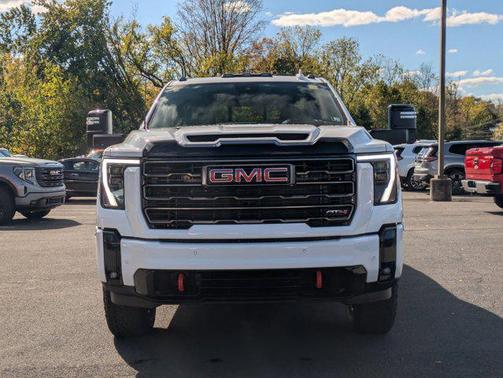 2026 GMC Sierra 2500 AT4