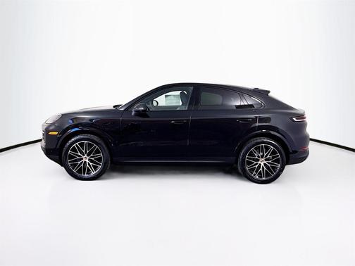 2025 Porsche Cayenne AWD