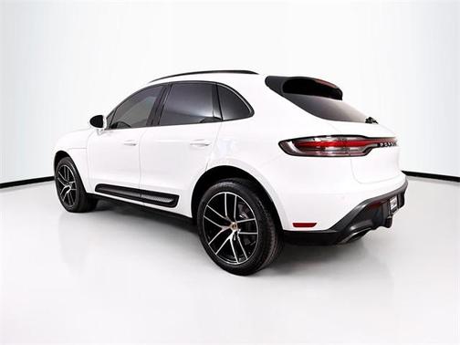2024 Porsche Macan T